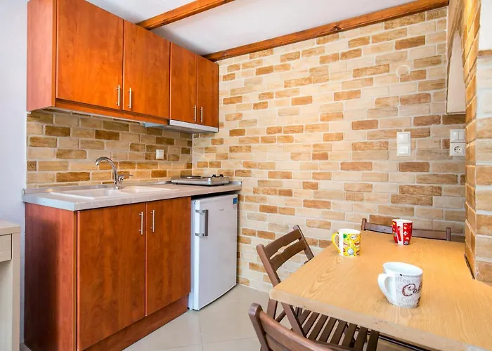 Apartment Elpis 2
