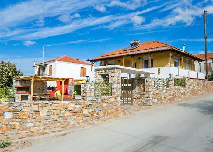Elpis 2 Apartment *