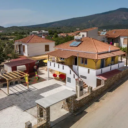 Elpis 2 Apartamento